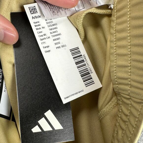 Adidas Aeroready Training Shorts Mens Medium Tan Running Drawstring Athletic NEW